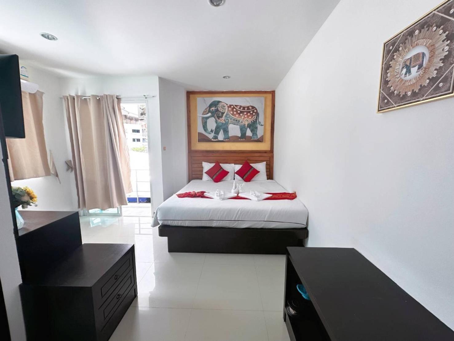 Abby'S House Hotel Patong Ngoại thất bức ảnh