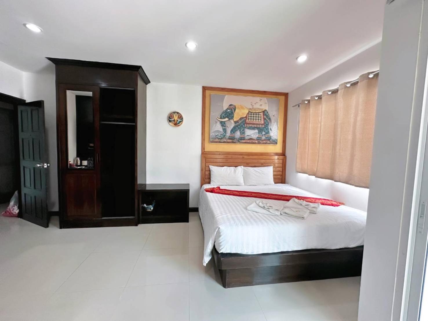 Abby'S House Hotel Patong Ngoại thất bức ảnh