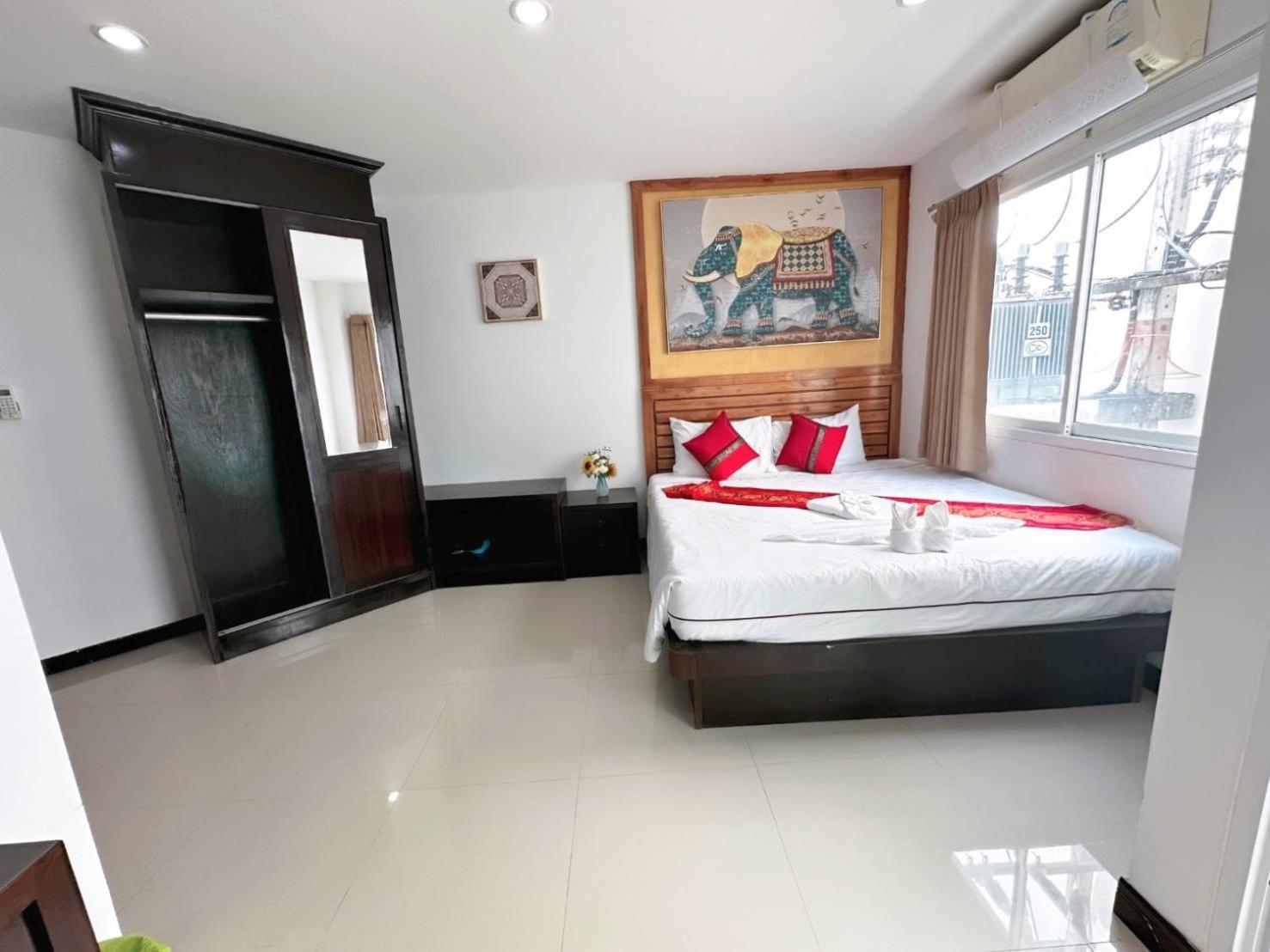 Abby'S House Hotel Patong Ngoại thất bức ảnh