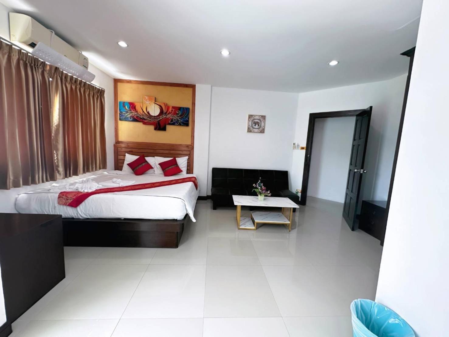 Abby'S House Hotel Patong Ngoại thất bức ảnh