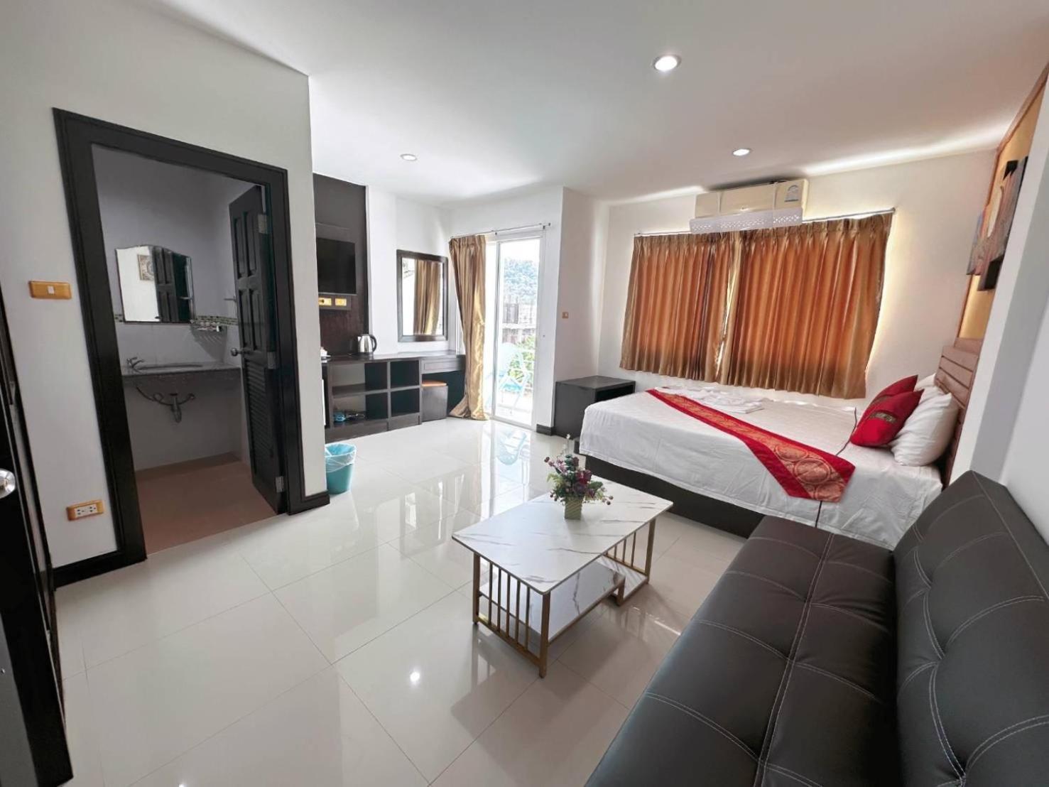 Abby'S House Hotel Patong Ngoại thất bức ảnh