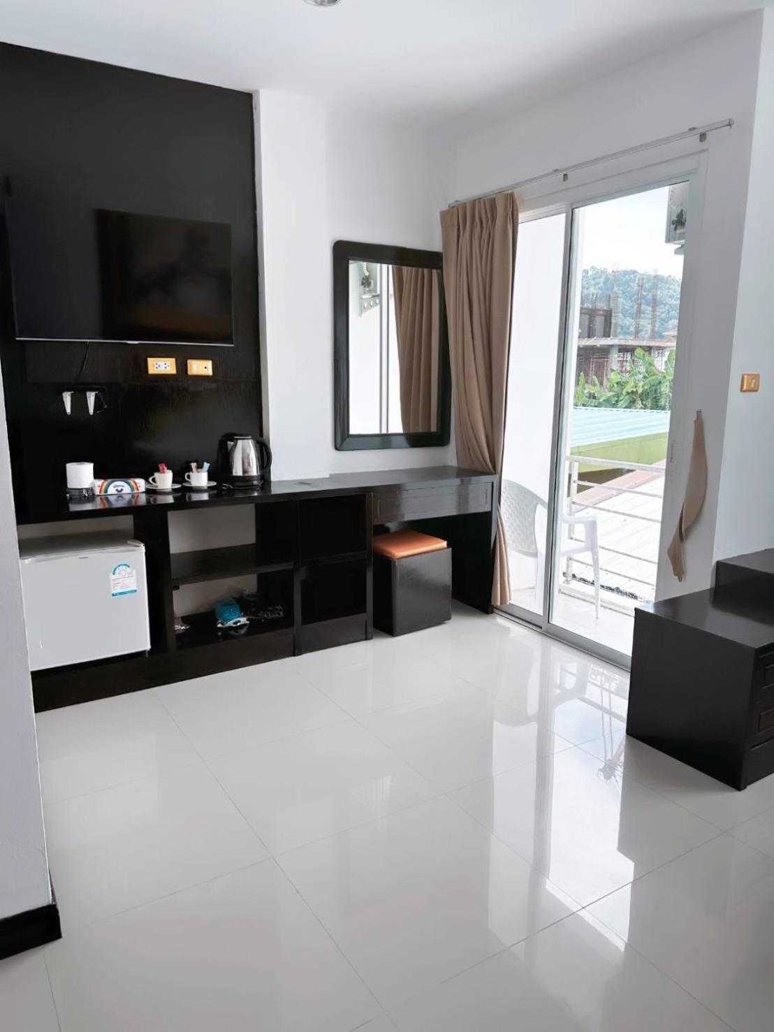 Abby'S House Hotel Patong Ngoại thất bức ảnh