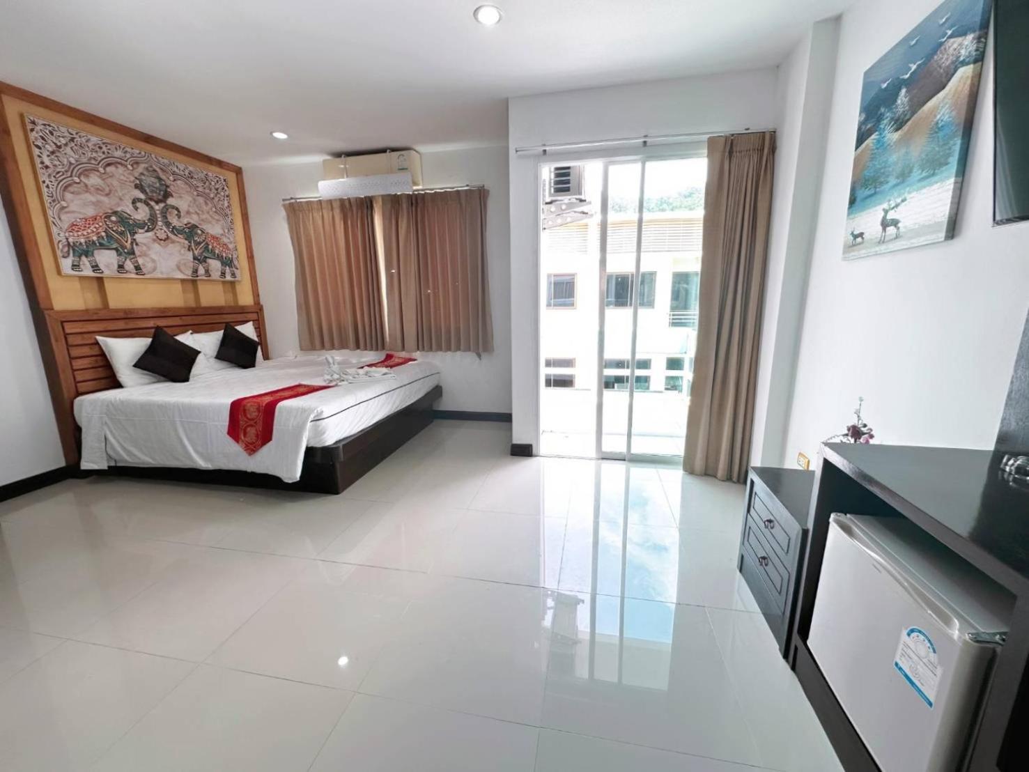 Abby'S House Hotel Patong Ngoại thất bức ảnh