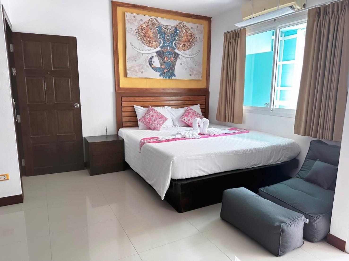 Abby'S House Hotel Patong Ngoại thất bức ảnh